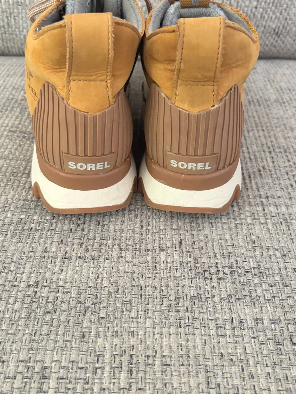 Sorel Women's Tan and Gray Winter Lace-Up Boots